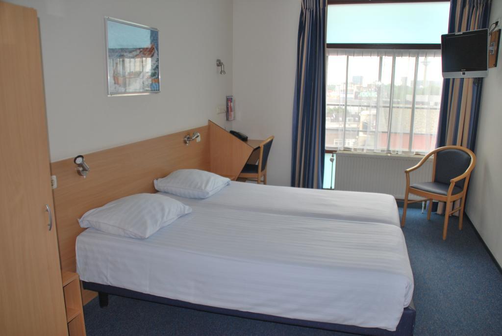 Maritime Hotel Rotterdam Bagian luar foto